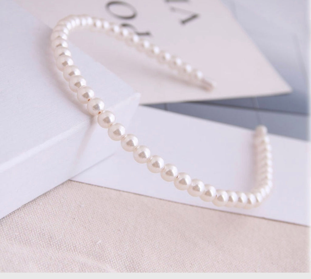 Pearl one row headband