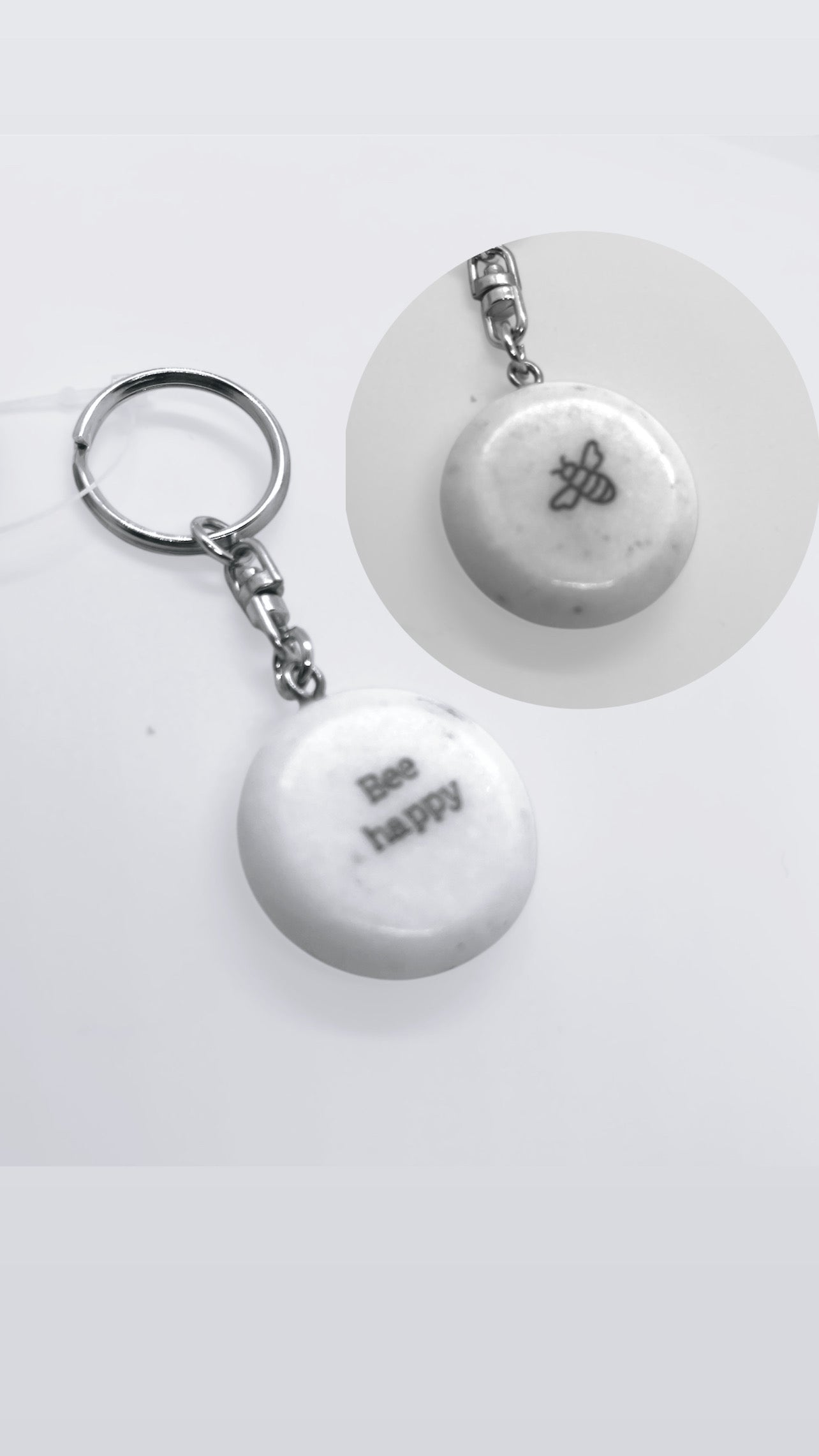 Pebble keyring  Natural marble white complete with an inspiring quote