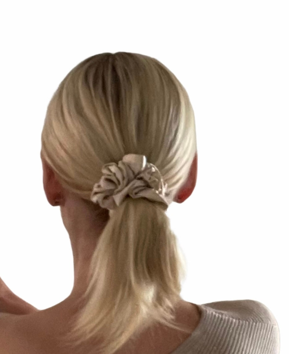 Mulberry silk scrunchies