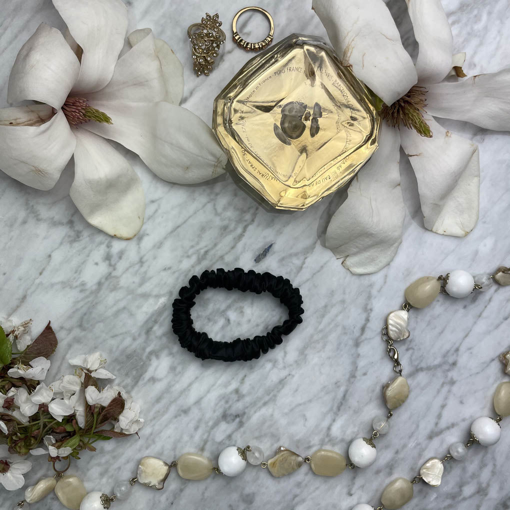 Black Silk Scrunchie - Skinny